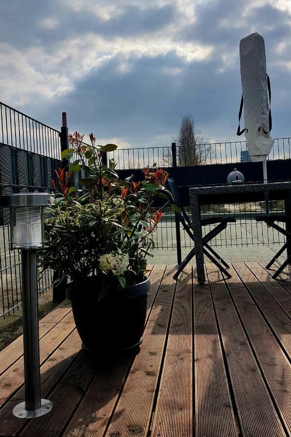 Zwei Schicke Apartments Mit Parkplatz Cologne Extérieur photo